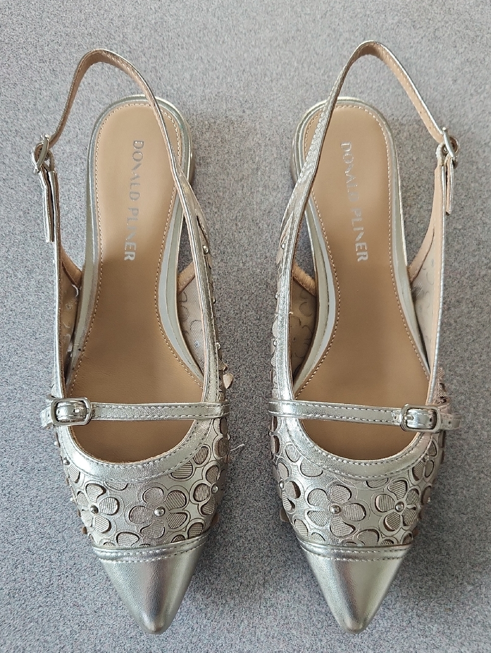 Donald J. Pliner Gold Floral Cutout Slingback Pointed-Toe Flats